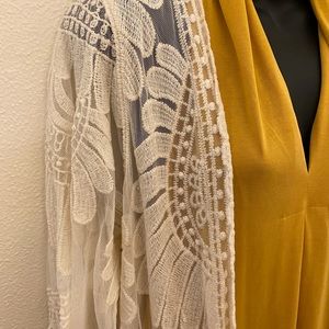 Women’s ivory Lace kimono